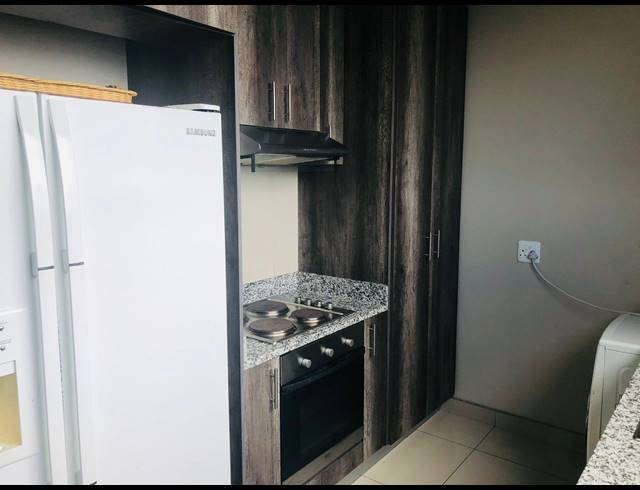 3 BEDROOM FLAT RENTED IN MORNINGSIDE